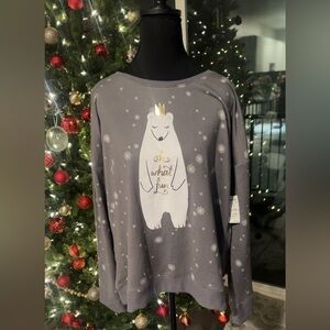 NWT Kohl's Gray and Gold Bear Print Christmas Sweatshirt